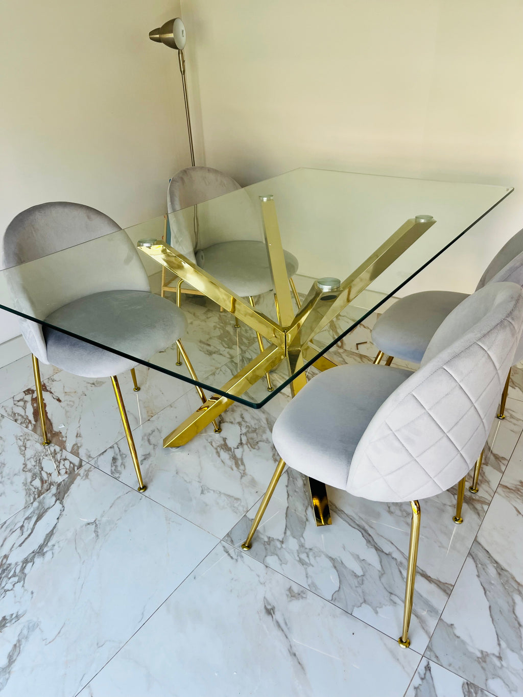 Comedor 140x90cm + SILLA LUXURY GOLD