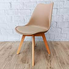 Juego de comedor: mesa redonda de 80 cm más 4 sillas Tulip