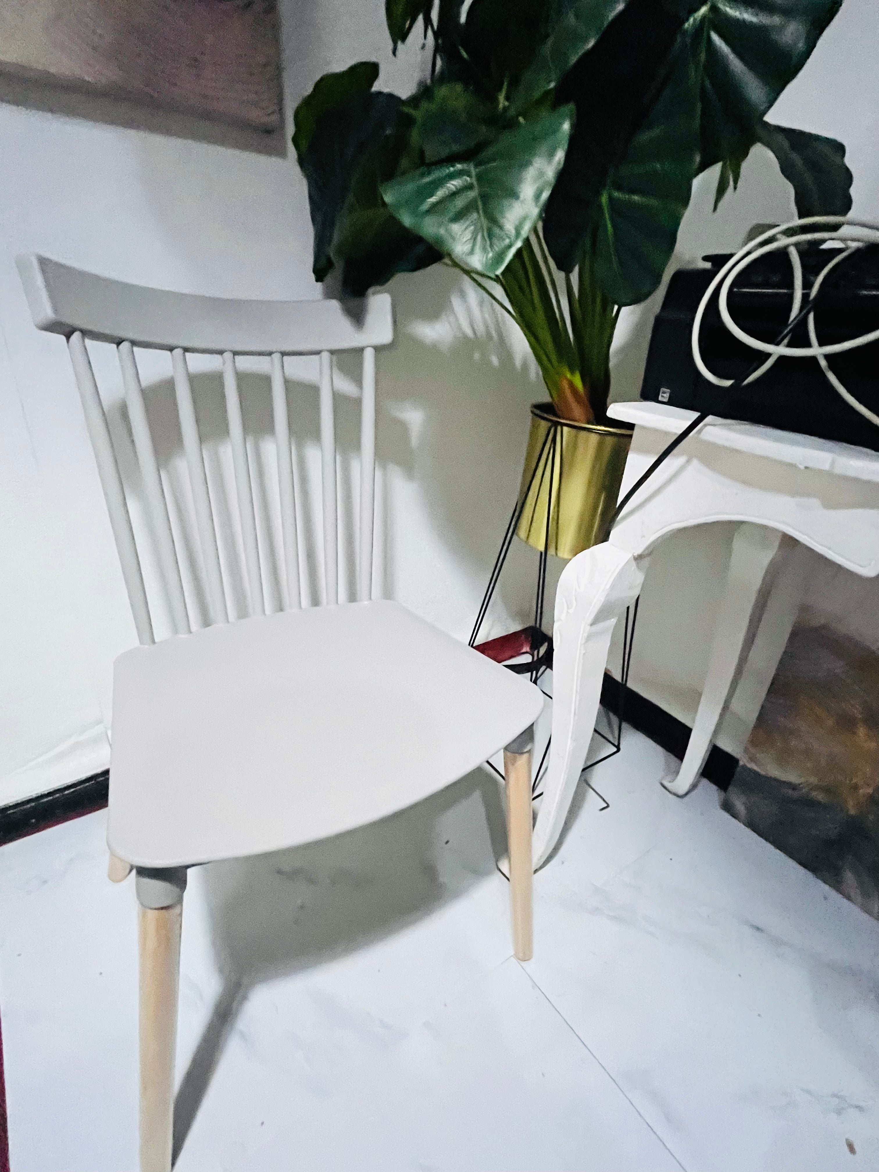 comedor Mesa circular 80cm mas 4 sillas windsor